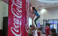 [기발하고 재미있는 마케팅 세계] 코카콜라의 바이럴 영상 마케팅(2)