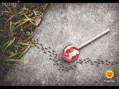 [기발한 광고 포스터] 개미도 싫어하는 무설탕 츄파춥스 사탕