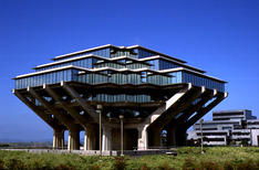 [세계의 이색 건물들] (2) 미국, US샌디에이고 가이젤 도서관(Geisel Library)