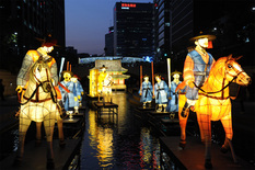 '서울빛초롱축제', 청계천이 아름다운 빛으로 물든다