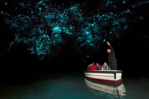 수많은 동굴과 지하에 흐르는 강, 와이토모 동굴 탐험