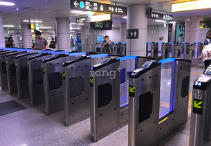 외국인들이 열광하는 서울 지하철 서비스 7가지