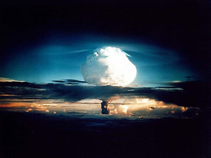 1952년 11월 1일 미국, 세계최초로 수소폭탄 실험