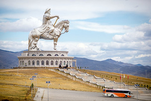 몽골, 중국 우루무치, 중국 내몽고&hellip; 초자연의 신비 보고 휴식할 수 있는 여행지