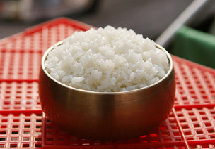 쌀밥이 만성 질환의 주범? 쌀밥에 대한 오해와 진실