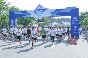 뛰는 맛이 다르다! '2019 미즈노 릴레이 서울' 5000여 명 참여하며 성료