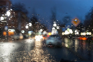 폭우, 폭염 대비! 여름철 교통사고 예방 안전운전 수칙