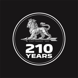 푸조, 210주년 역사 담은 기념 로고 공개
