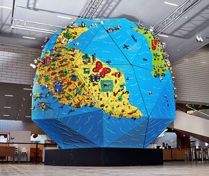 리빌드 더 월드! 레고그룹, 전 세계 아이들 참여한 레고 지구본 공개