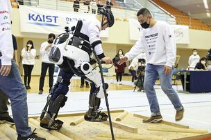 한국형 아이언맨 로봇 '워크온슈트 4', 세계 대회 최정상에 올라
