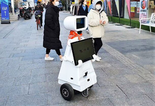 로보쓰리 "생활밀착형 AI 로봇 선보여 생활로봇 시장 선도할 것"