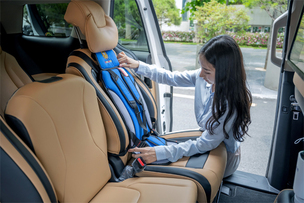 아이엠택시, 모든 차량에 '카시트' 구비&hellip; "유아 동반 탑승객, 안전과 편의 강화"