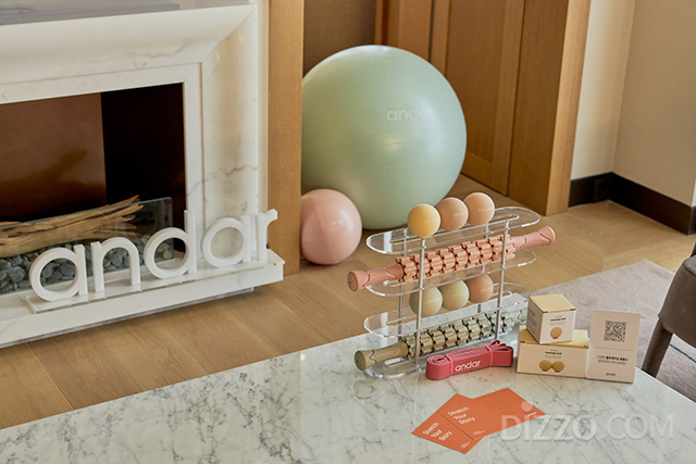 숙소에서 쉬면서 체험하는 특별한 협업