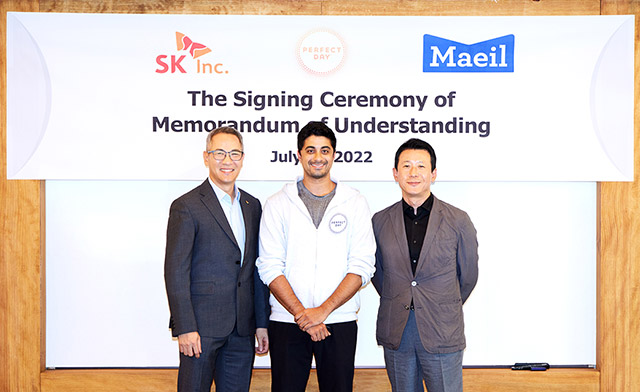 (왼쪽부터)SK 그린투자센터 김무환 센터장, Perfect Day CEO Ryan Pandya, 매일유업 이인기 기획실장 / 사진=매일유업 제공