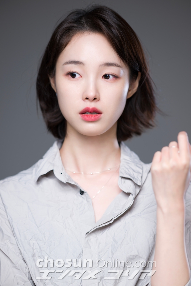 넷플릭스 시리즈 '썸바디'에서 '김섬' 역을 맡은 배우 강해림 / 사진 : 포토그래퍼 이제성, 민트스튜디오 제공