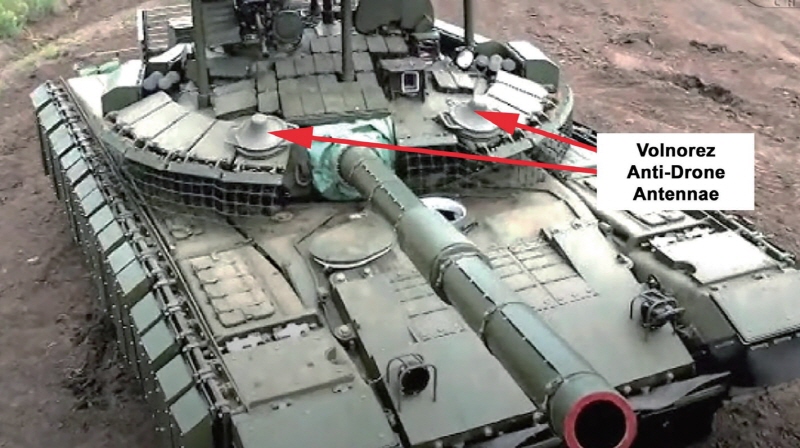재머가 장착된 러시아군 T-80BVM 전차 / 사진 제공=Armyrecognition.com