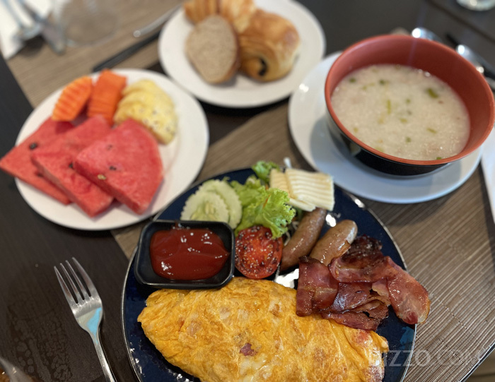 늦은 오후에 먹은 식사 메뉴