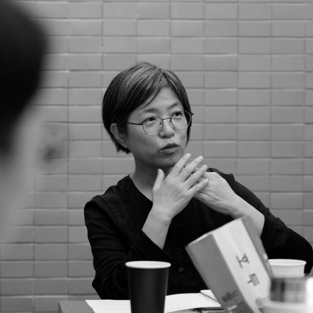 정재은 감독, 15년 만에 쓴 '말하는 건축가' 제작 에세이 "故 정기용…문신같이 남았다"