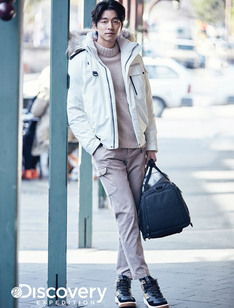 올겨울 유행 예감 '화이트 패딩' 을 입은 스타들