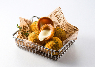 식어도 맛있어! bhc치킨이 추천한 봄소풍 메뉴