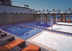 서울드래곤시티, 루프탑 수영장 &#39;스카이 비치&#39;에서 즐기는 &#39;오프닝 풀파티&#39; 