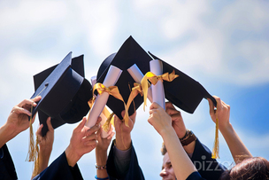 졸업생이나 입학생이면 할인 혜택 받을 수 있는 호텔