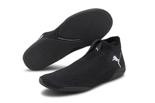 이것도 게이밍 기기? 머리부터 발끝까지 즐기는 이색 ‘게이밍 기어’