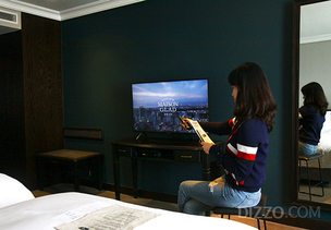 최상의 서비스 위해 &#39;글래드 호텔X삼성전자X삼성카드&#39; 3사 콜라보레이션