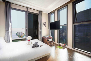 화상 방지 도로 조성, 반려동물 서비스 확충 등 호텔·리조트 업계, 안전하고 편안한 펫캉스 위한 시설 마련