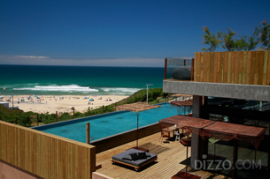 눈부신 오션뷰 즐길 수 있는 전 세계 숙소 6곳