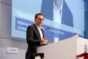 폭스바겐, 獨 볼프스부르크 공장 '전동화 전환' 가속화&hellip; "4억6000만 유로 투자"