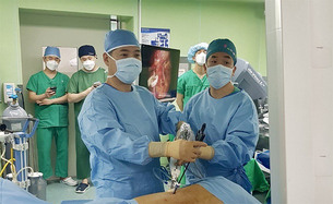 딥큐어, 복강경 RDN 기기 첫 임상 수술 완료