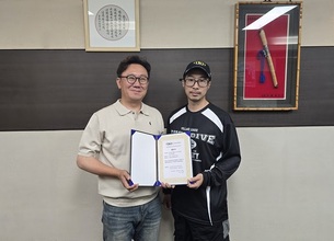 K-패션, 中 시장 노크… 첨단–덕다이브 협업