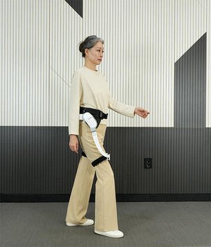 “보조를 넘어 자립으로” 노약자 보행을 위한 웨어러블 로봇의 진화