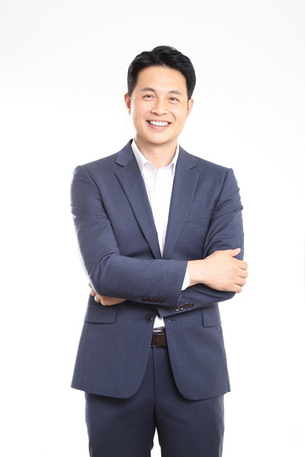 이상진 사회혁신기업가네트워크 상임이사 &ldquo;현장과 금융을 잇는 다리, 사회혁신기업가의 여정을 뒷받침합니다&rdquo;