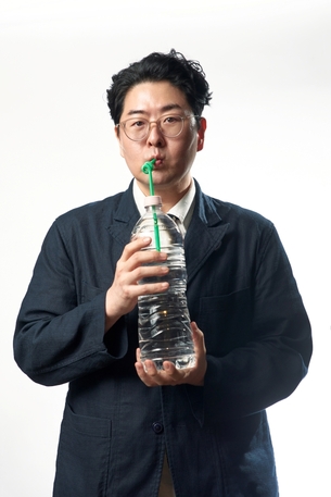 &#39;인간상근&#39; 이상근 감독, 공식석상에서 외쳤던 "친구"와 만나다 [인터뷰]