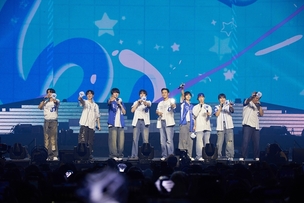 [공연뷰] 20주년에도 "ing"…슈퍼주니어의 꽃말은 &#39;영원한 친구&#39;