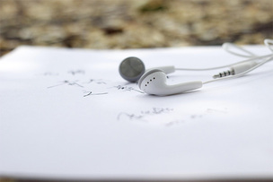 ‘젊은 세대도 방심 금물’ 난청, 전 세대 삶의 질 위협한다