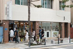 &#39;로컬 파이오니어 스쿨 2025&#39; 액션트랙 시작… 40명 청년, 실전 취·창업 역량 쌓는다 