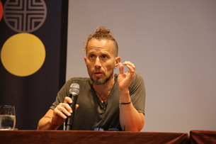 그레이엄 버넷 美 프린스턴대 교수 “AI, 인간 주의력 착취… 안전망 구축 시급