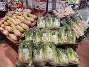 이마트, 추석 물가 안정 총력…배추·쌀 대폭 할인에 간편 제수용품까지