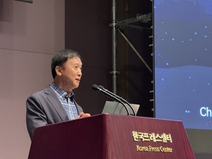 “AI 미래, 규모 아닌 구조에서 온다”