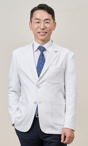 극심한 어깨통증, 맞춤형 인공관절 수술로 정확도 높이고 회복 돕는다