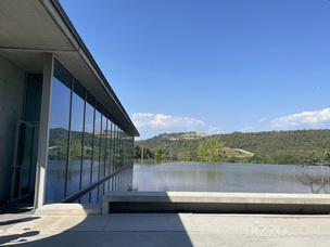 포도밭 위에 펼쳐진 예술을 만날 수 있는 곳 ‘샤토 라 코스트’