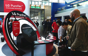 LG전자, 항균 소재 ‘퓨로텍’ 유럽 첫 공개…K 2025서 글로벌 시장 공략