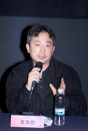 &#39;파묘&#39; 장재현 감독 "규모·형식 등 다방면 변화의 상태…韓영화 &#39;진통기&#39;"