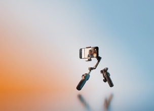 DJI, 반려동물도 추적하는 짐벌 &#39;오즈모 모바일 8&#39; 출시