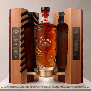 아벨라워 53년, 해외 경매서 약 1억 원에 낙찰