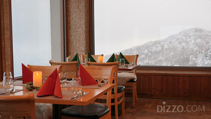 모나용평, 발왕산 정상 1,458m서 호텔 다이닝 즐긴다&hellip;F&amp;B 공간 전면 개편