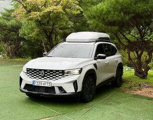 [시승기] 게임&middot;노래방에서 캠핑까지 OK! '르노, 그랑 콜레오스 에스카파드'